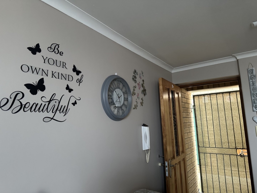 1 Bedroom Property for Sale in Windsor Park Eastern Cape